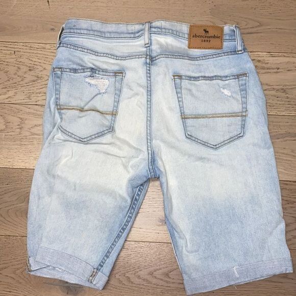 Abercrombie Kids Denim Distressed shorts - Picture 2 of 2